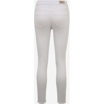Only (Petite) Jeans 'BLUSH' in white denim