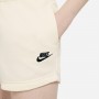 Nike Sportswear Shorts in creme